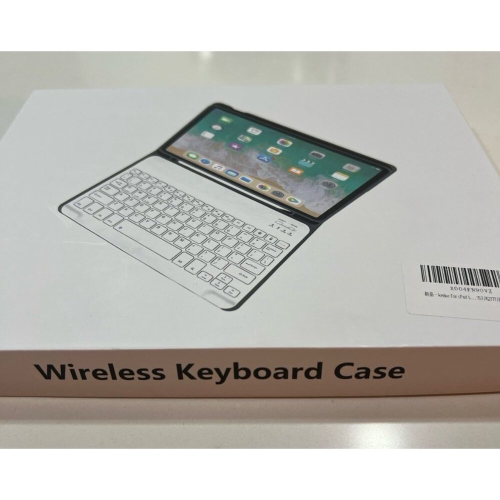 Wireless Bluetooth Keyboard & Case designed for a tablet, an iPad. - Picture 2 of 4